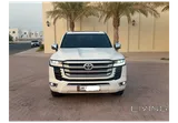 تويوتا لاند كروزر في إكس 2024
